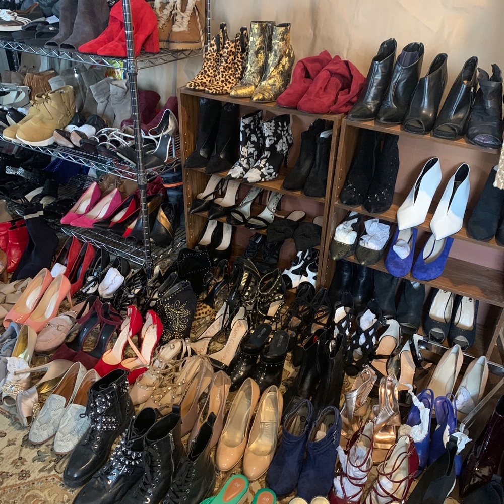 Ladies Shoes - Picture 11 of 15